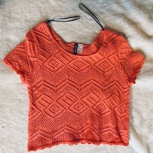 Knitted pink/salmon cropped top - small
